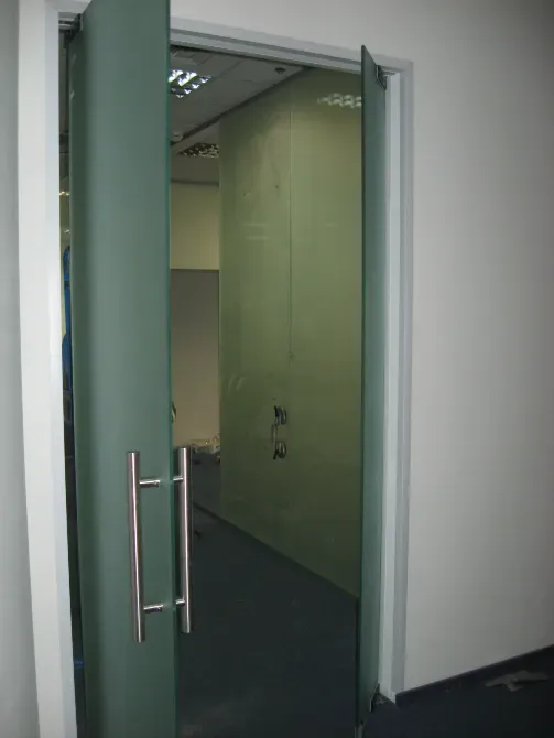 Стеклянные двери, двери из закаленного стекла, входные стеклянные двери, входные стеклянные двери Киев - изображение 7