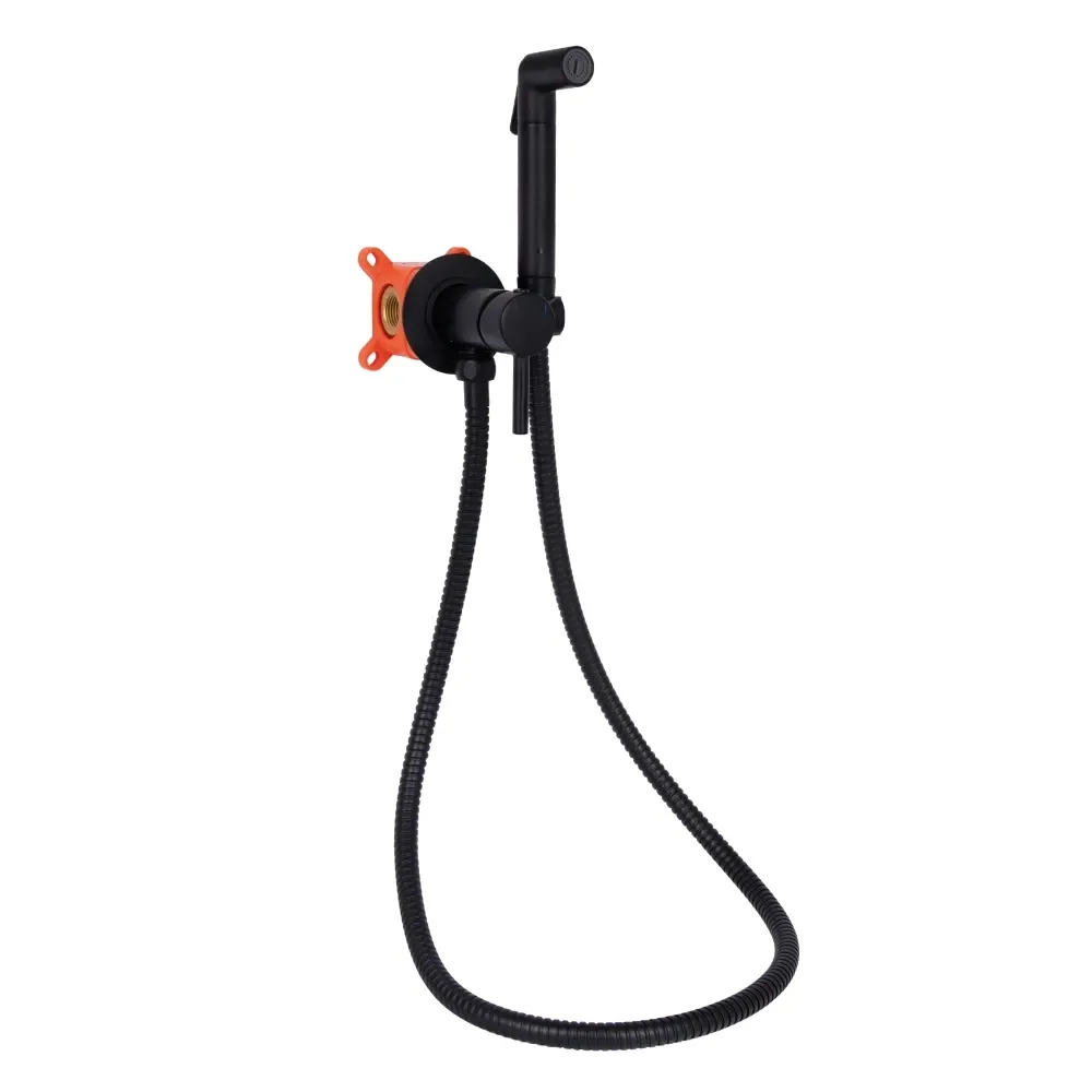 Набір для гігієнічного душу зі змішувачем Qtap Inspai-Varius BCR V00440001 чорний Київ - фото 3