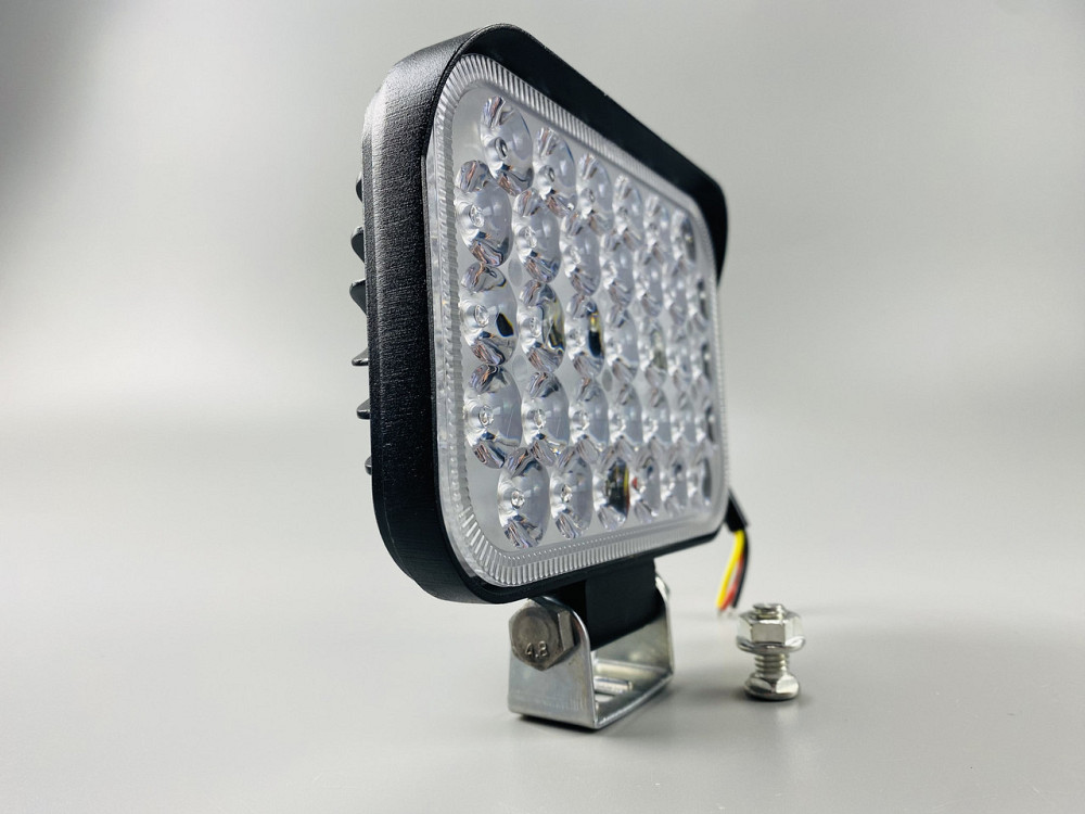 Фара LED прямокутна 99W ближнє і дальнє світло 33 led діода 6500K робоча фара Мукачево - фото 3