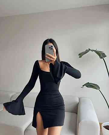 Жіноче обтисле базове плаття з квадратним вирізом мікродайвінг Чорний, 42/44 Одеса