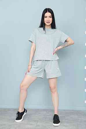 Трикотажный костюм с шортами 