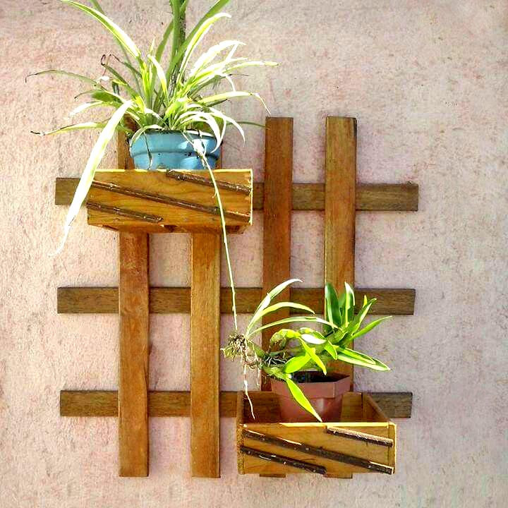 Полка настенная для цветов 