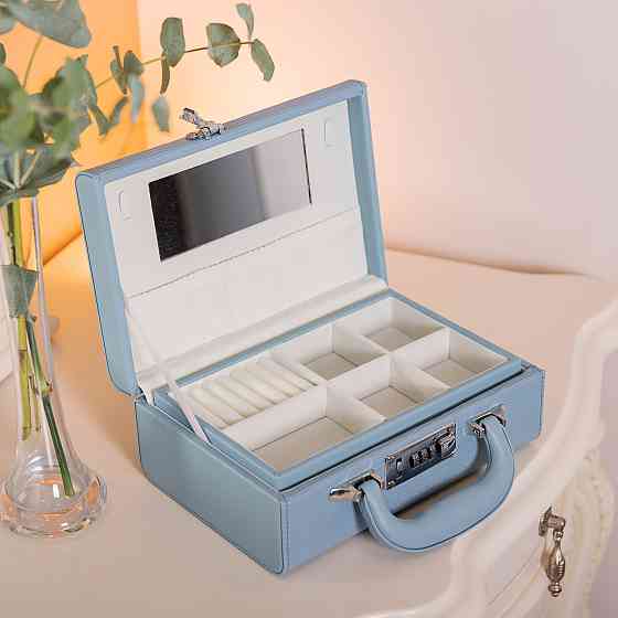 Двоярусна шкатулка для прикрас з еко-шкіри з замком Київ