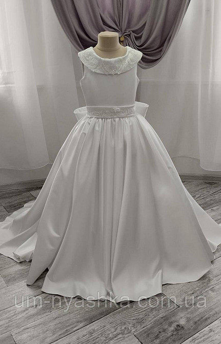 Длинное белое платье со шлейфом на рост 130-150 Кривой Рог - изображение 5