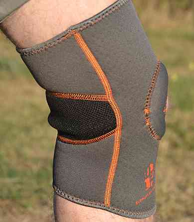 Наколінник MadMax MFA-297 Knee Support with Patella Stabilizer Dark Grey/Orange L Киев