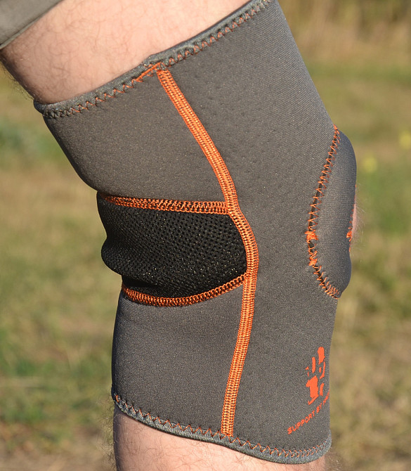 Наколінник MadMax MFA-297 Knee Support with Patella Stabilizer Dark Grey/Orange L Киев - изображение 4