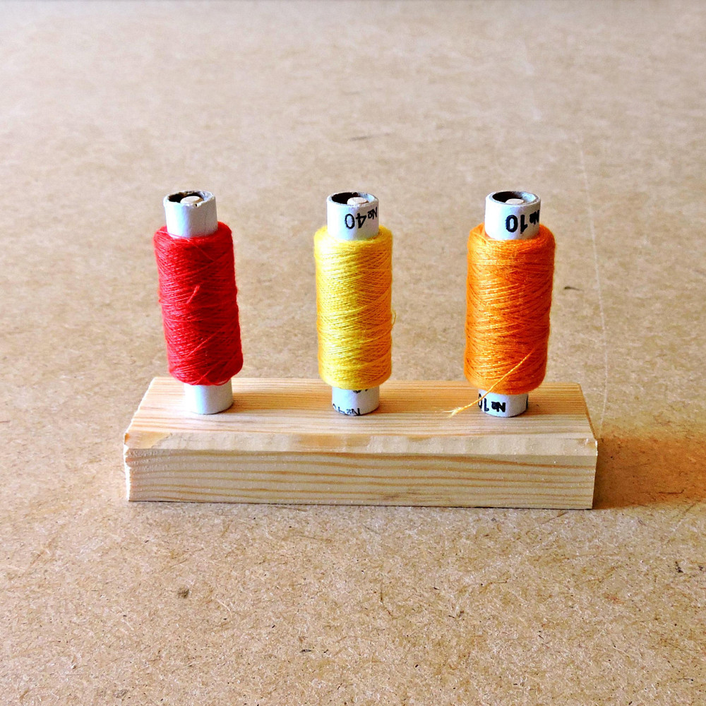 Органайзер для ниток 