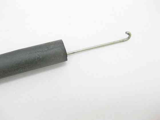 Mercedes-Benz  A2137804300 Пружина - натягувач вітровідбивача панорами E-Class W213 B-Class W247 EQA H243 Одеса