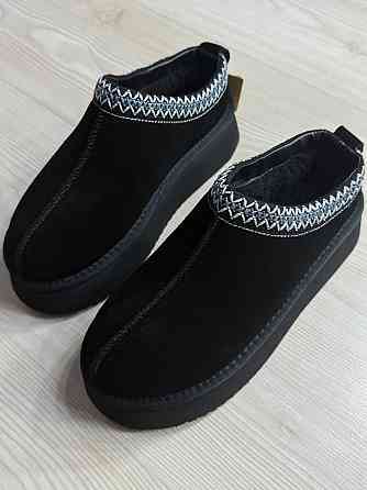 Уггі жіночі Itts 1702-1 капці на платформі замшеві з вишивкою чорні, 37, 23,5 см Київ