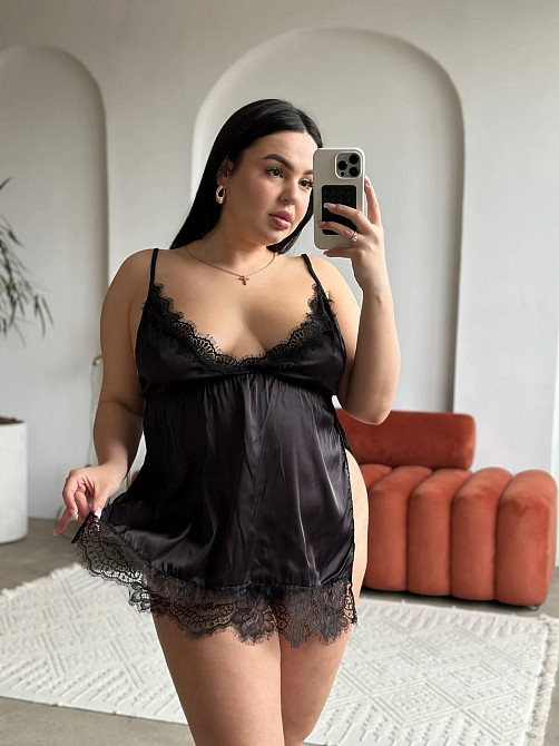 Сексуальний пеньюар великих розмірів PLUS SIZE короткий з мереживом на бретелях з трусиками ажурний з розрізами чорний 2XL Одеса - фото 7