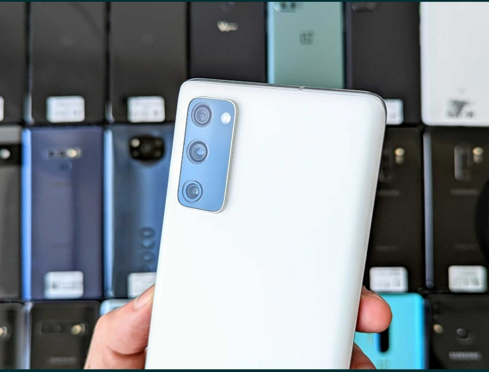 Смартфон Samsung Galaxy S20 FE 6/128Gb Гарантия Trade in. Харьков - изображение 2
