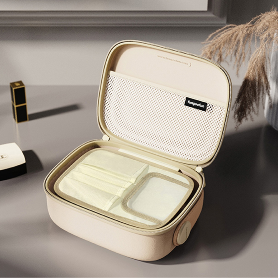 Косметичка Fungoofun силіконова б'юті-чемодан для косметики та аксесуарів, сумочка з ручкою на блискавці, бежева Кам'янець-Подільський