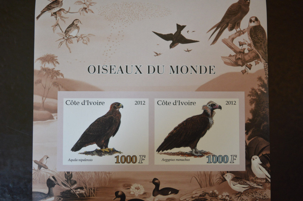 Марки. Фауна. Блок. 2012 рік (А-32) Полтава - фото 1