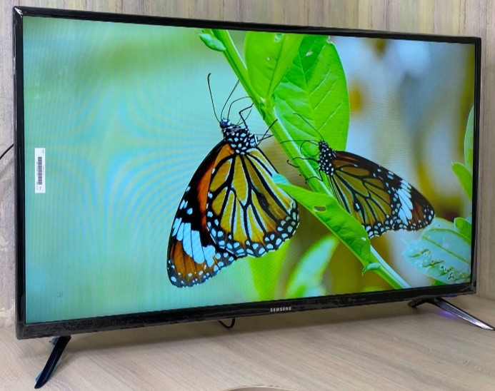 Телевизор Samsung 45