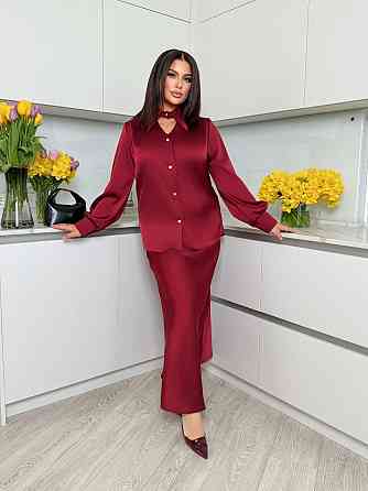 Женская стильная блуза свободного кроя с вшитым воротником-чокером на пуговицах итальянский шелк Бургунди, 42/46 Одесса