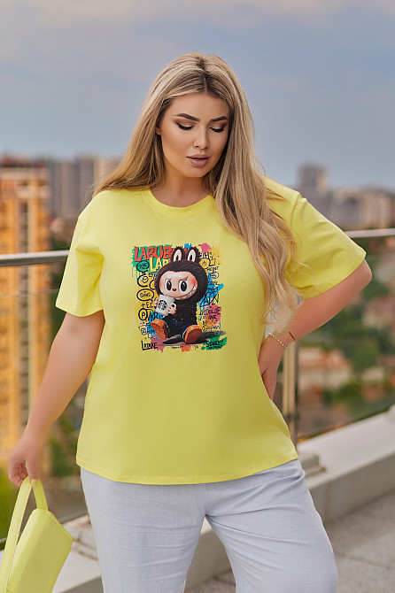 Базова жіноча футболка з малюнком "Labubu" | Норма і батал Київ - фото 7