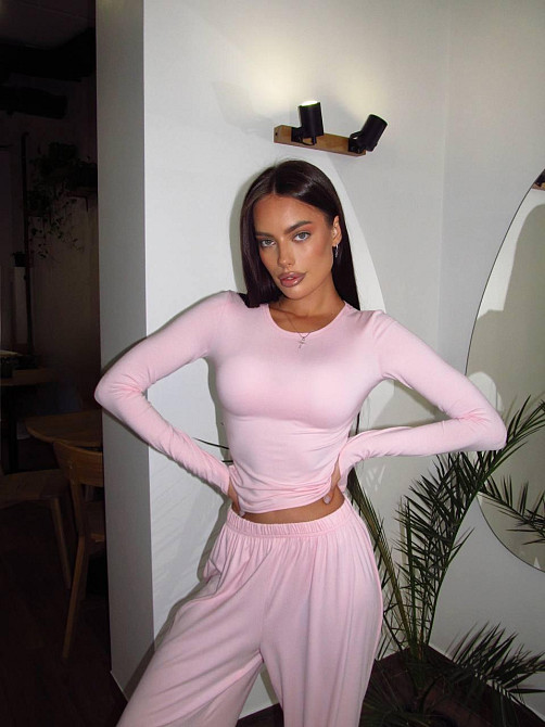 Женский базовый прогулочный костюм двойка: лонгслив и штаны турецкая вискоза Барби, 42/46 Одесса - изображение 5