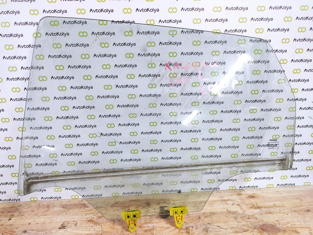 Скло задніх дверей ліве Nissan Qashqai 2007-2013 Ковель - фото 1