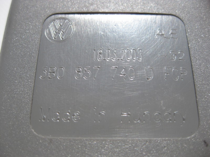 VAG  3B0857740D Засувка - застібка заднього правого ременя безпеки сіра VW Passat B5 Skoda Superb Одеса - фото 4