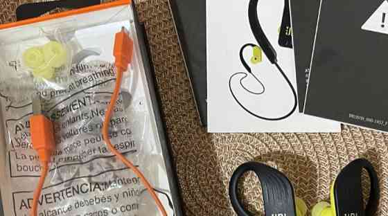 Наушники Беспроводные JBL Endurance Sprint Black/ Yellow. Киев