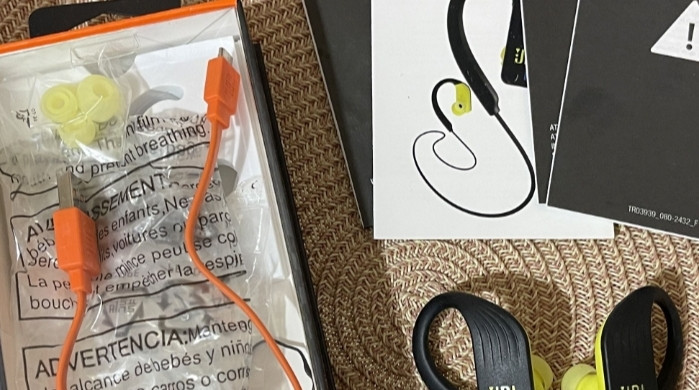 Наушники Беспроводные JBL Endurance Sprint Black/ Yellow. Киев - изображение 1