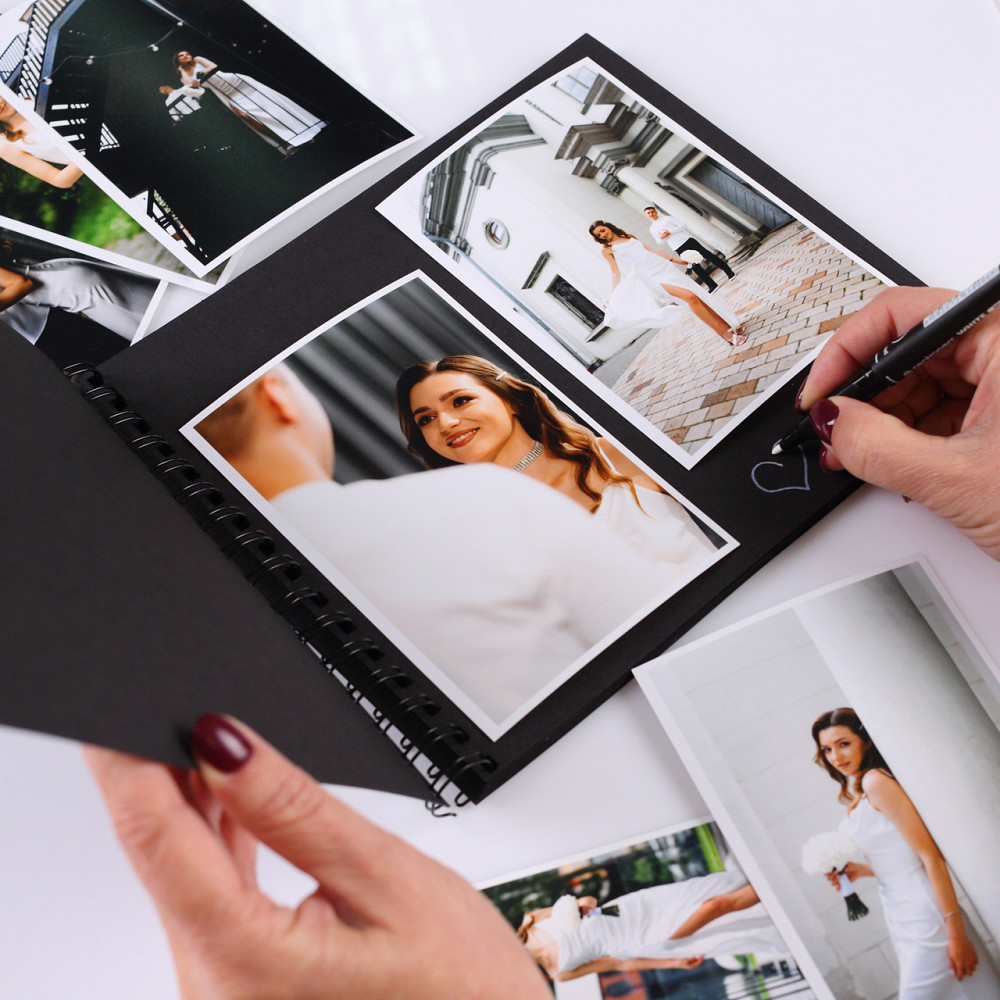 Альбом на пружині  20х23 см 20 сторінок + 2 маркери Чорний Тернопіль - фото 8