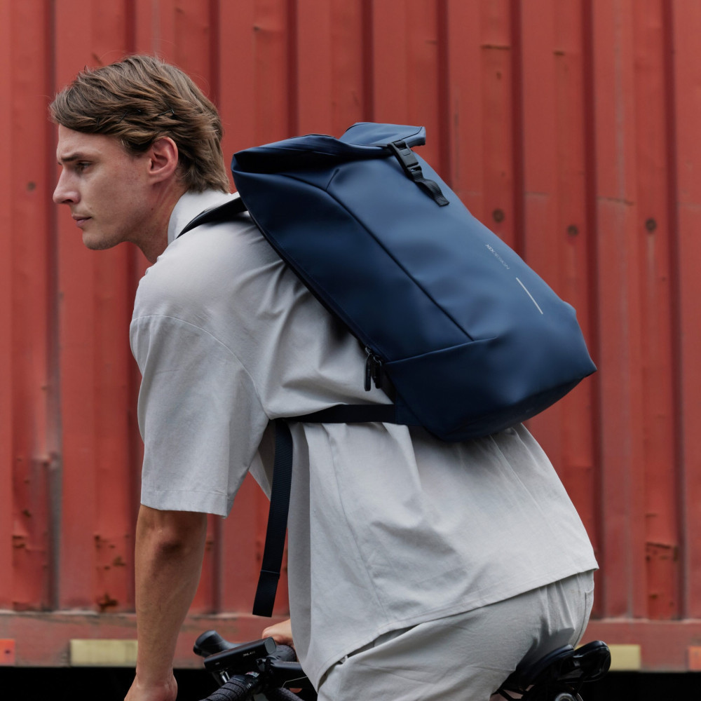 Рюкзак антивор XD Design Urban Flap-top 16