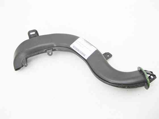 Mercedes-Benz  A2468320090 Стічна труба під жабо лобового скла у центрі CLA Shooting Brake X117 CLA C117 GLA X156 A-class W176 Одеса