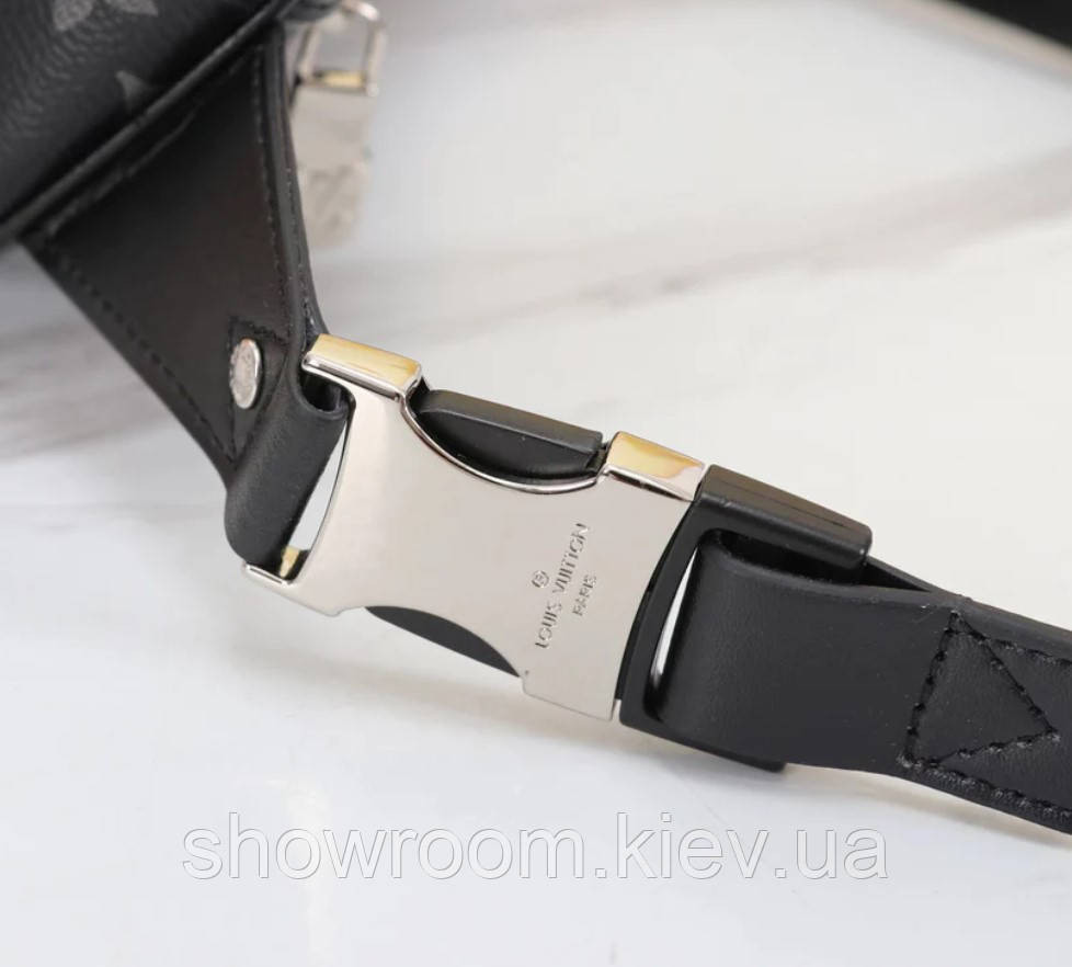 Женская сумка на грудь 