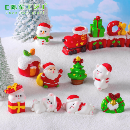Новорічна мініатюрна фігурка Санта з подарунком 2.7 х 2.8 см Серія "Світ Зимової Казки" Одеса