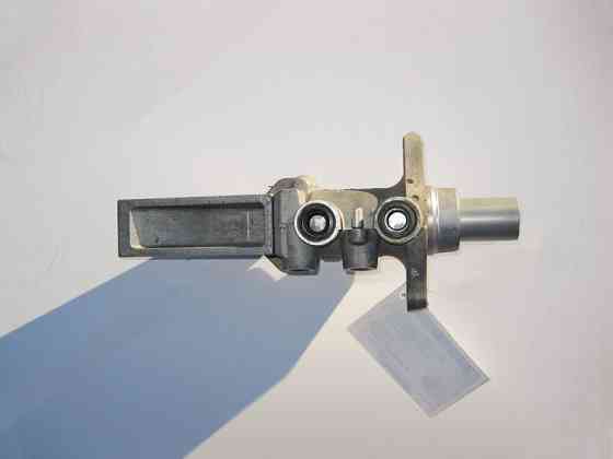 Mercedes-Benz  A1644300301 Головний гальмівний циліндр ML W164 GL X164 R-Class W251 Одесса