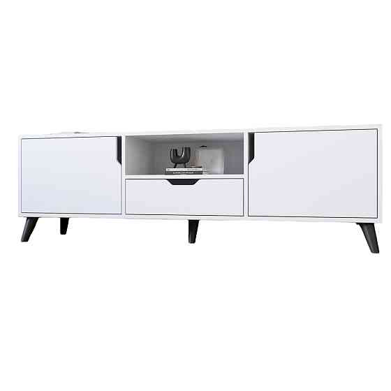 Тумба под телевизор с черными ножками М-ЗОН Борн 1600 Нимфея Альба (белый) (MZN-031086) Львов