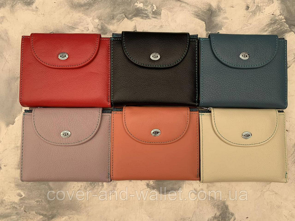 Невеликий жіночий гаманець коралового кольору з монетницею ST Leather Київ - фото 9