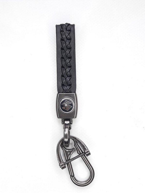 Брелок для ключів плетінь з карабіном Suzuki Вінниця - фото 1