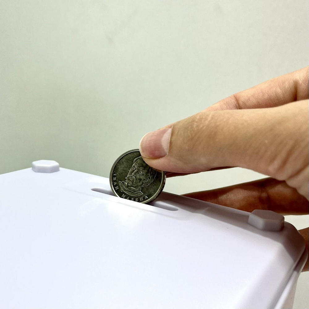 Сейф-скарбничка Банківський термінал з кодовим замком відбиток затягує купюри звук підсвічування від аккамулятора Рожевий Вид2 Чернігів - фото 3