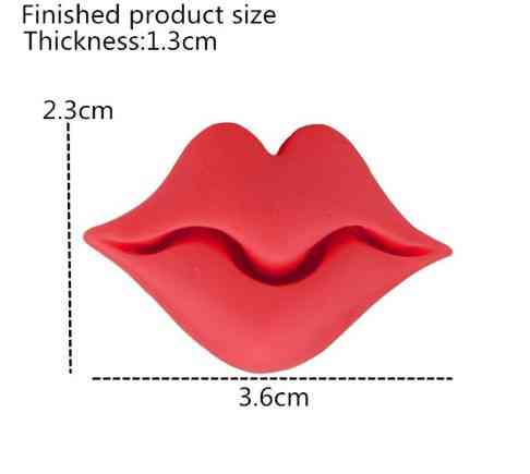Молд силиконовый Губы 76 на 111 мм розовый Киев