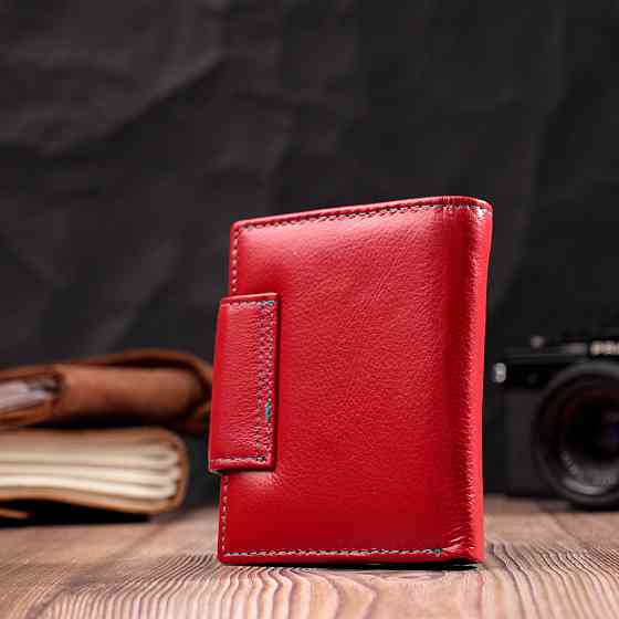 Яскравий шкіряний гаманець для жінок з цікавою монетницею ST Leather 19448 Червоний Київ