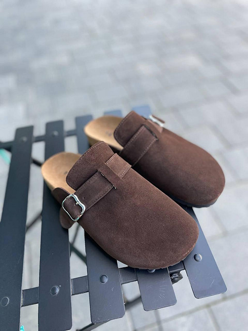 SEE SEVEN Стильні шльопанці жіночі замшеві із закритим носком шоколадні SEE SEVEN 1611 40 Коломия - фото 1