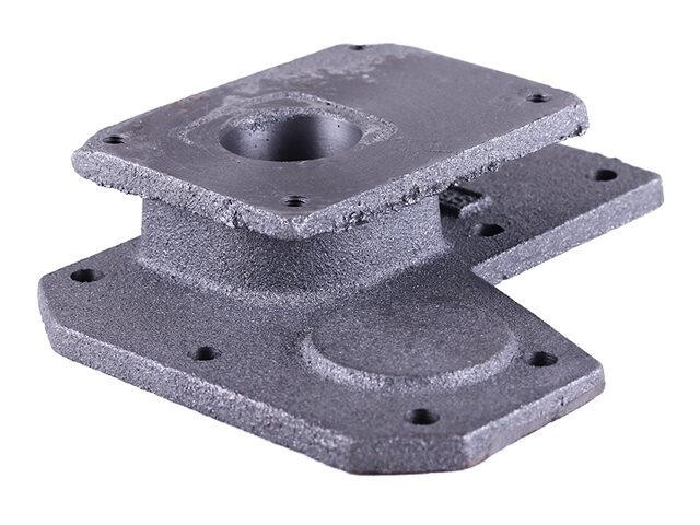 Плита крепления гидронасоса на мототрактор (под 4 болта) - MT Мукачево - изображение 1