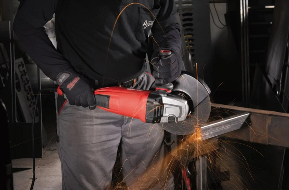 Шліфмашина кутова MILWAUKEE, AGV 22-180 E, 2200Вт, діаметр 180мм (захисний кожух, антивібраційна рукоять, опорна та притискна га Одеса - фото 4