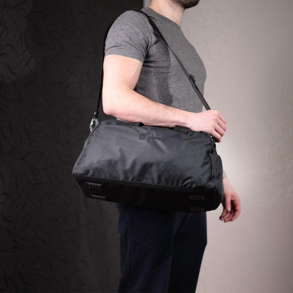 Невелика дорожня сумка з якісного поліестеру FABRA 22581 Чорний Київ - фото 3