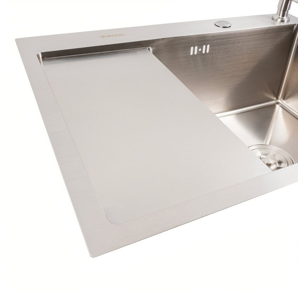 VALESO Кухонний комплект: Мийка Valeso Handmade (65x50 см) нержавійка + Змішувач FC-1 з висувно Киев - изображение 5
