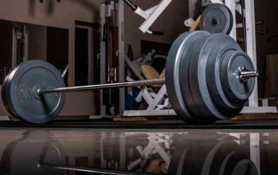 Скамья + стойки +  штанга с гранилитных блинов 115 кг Гантели, гири, штанги и диски комплект Киев