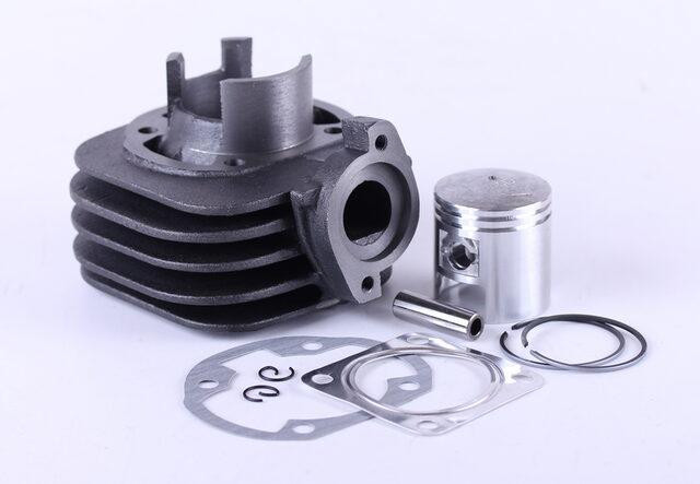 Цилиндр в сборе 9 - 50 - скутер скутер Сузуки Летс Мукачево - изображение 1