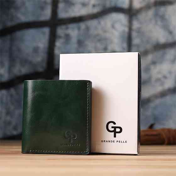Компактний гаманець у дві складення з натуральної гладкої шкіри GRANDE PELLE 22946 Зелений Київ