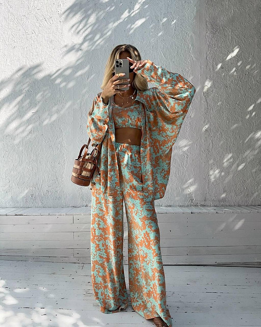 Жіночий легкий оверсайз костюм-трійка: сорочка топ і штани софт Бірюза Одеса - фото 1