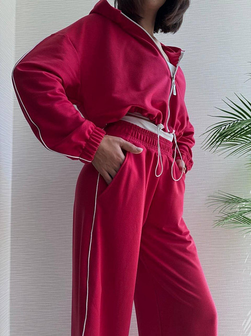 Женский прогулочный костюм тройка: кофта топ и штаны  двунить + микродайвинг Красный, 42/44 Одесса - изображение 2