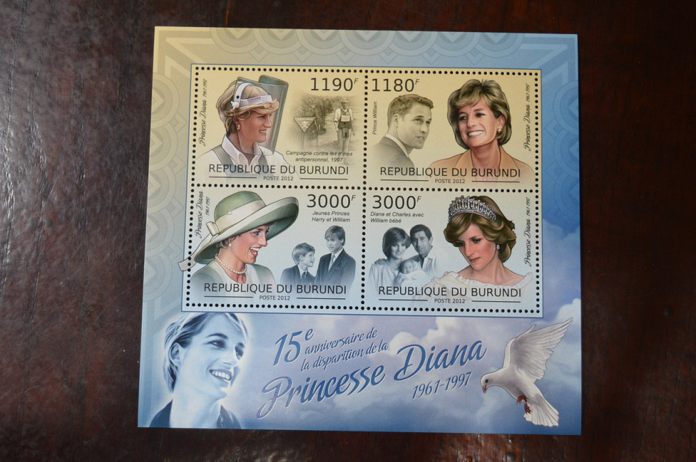 Бурунди. Марки. Блок. (А-39) Полтава - изображение 1