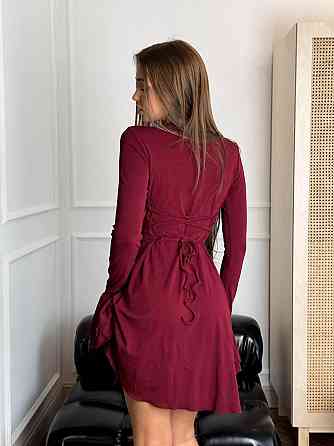 Женское романтичное базовое платье с объемными рукавами воланами трикотаж масло Одесса