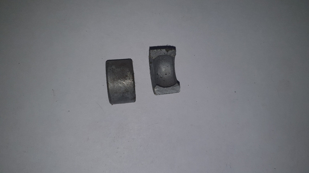 Сухарь опоры валика выключения сцепления ГАЗ-69, ГАЗ М20. 11-7533. Харьков - изображение 1